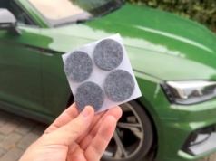 Mało kto wie, że podkładki filcowe mają taką moc. Zawsze mam je w aucie