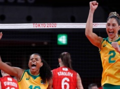 Ma 44 lata, nie grała od 10 miesięcy, a wciąż nie ma dość. Znana siatkarka wróciła do treningów