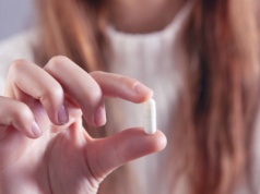 Probiotyki przy antybiotyku. Ten błąd popełnia większość pacjentów