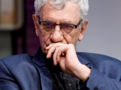 197 centymetrów talentu i skromności. Wiktor Zborowski obchodzi 75. urodziny