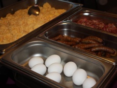 Amerykanie stawiają na mięso i nabiał. Jak można było straszyć jajami, mięsem i masłem?