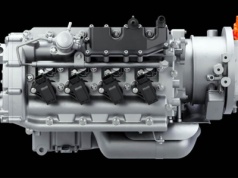 1000 kilometrów zasięgu bez stresu. Renault stawia na silnik spalinowy z generatorem i falownikiem.