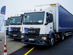 Tak zmieniały się polskie ciężarówki do nauki jazdy – całe dekady odbiegania od realiów