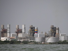 Trump gotowy na naftowy biznes w Wenezueli. Ile ropy czeka na amerykańskie koncerny?