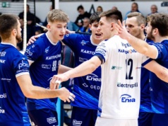 PLS 1. Liga siatkarzy: Karton-Pak Astra Nowa Sól - Lechia Tomaszów Mazowiecki. Relacja na żywo