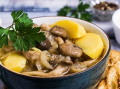 Zrób z nich kotlety, leczo albo upiecz na przekąskę. Dostarczą sporo witamin