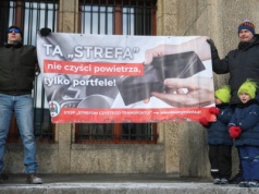 Protesty przeciwko Strefie Czystego Transportu w Krakowie