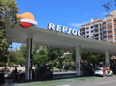 Największy hiszpański koncern naftowy chce inwestować w Wenezueli