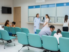 Koniec z darmową opieką zdrowotną i 800 plus. W marcu rząd chce uchylić specustawę