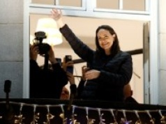 Tego jeszcze nie było, chce oddać Nobla Trumpowi. Komitet Noblowski reaguje