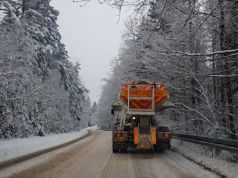 Biało na świętokrzyskich drogach