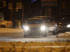Zima uderza z pełną mocą: -24°C przy gruncie i śnieżyce