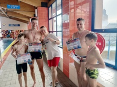 Charytatywne pływanie dla WOŚP. Przepłynęli ponad 75 kilometrów!