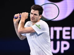 Hubert Hurkacz uratował reprezentację Polski. Wojna nerwów z legendą