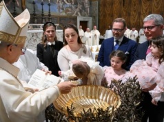 Wyjątkowe chrzciny w Kaplicy Sykstyńskiej. Zwyczaj wprowadził papież Jan Paweł II