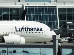 Te linie lotnicze zawiesiły rejsy do Iranu