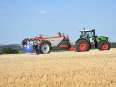 Nowy opryskiwacz KUHN opryska 100 ha w godzinę. Takiej wydajności jeszcze nie było