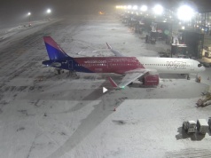 Dużo opóźnienia na lotnisku w Gdańsku. Część połączeń może zostać przekierowana gdzie indziej