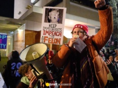 Emocje w USA nie gasną. Demokraci uderzają w ICE i politykę Trumpa. "Każdy, kto jest potomkiem ocalałego z Holokaustu, powie ci, że tak to się właśnie zaczyna"