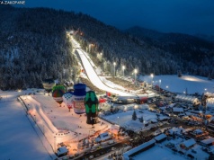 Tysiące kibiców na Wielkiej Krokwi. Policja podsumowuje pierwszy dzień