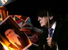 USA zainterweniują w Iranie? Trump spotka się z doradcami