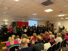 Rodzinne Kolędowanie w Zemborzycach. Była okazja do wspólnej zabawy oraz integracji mieszkańców