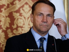 Tucker Carlson podał nieprawdziwe informacje o II wojnie światowej. Zareagował Radosław Sikorski