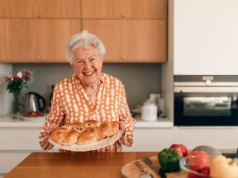 ​Dodatkowe 500 zł do emerytury? Sprawdź, co zrobić, żeby skorzystać