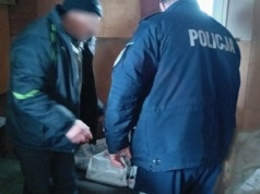 „Nie wiedziałem, gdzie szukać pomocy”. Senior żył w skrajnych warunkach