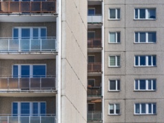 Spółdzielnie mieszkaniowe alarmują: tego nie można trzymać w bloku