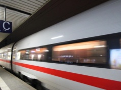 Obywatel Polski podróżował do Niemiec z ogromną maczetą. Była cała czerwona