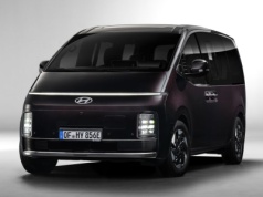 Hyundai Staria EV z baterią 84 kWh, jak Ioniq 5 czy Kia EV6. Zasięg do 400 jedn. WLTP, ok. 342 km w mieście i pod miastem