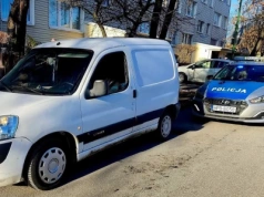 Kierowca pod wpływem narkotyków zatrzymany na osiedlu Kopernika w Legnicy