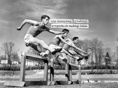 „Zmorą naszych czasów nie są agresywni chłopcy, tylko wycofani”. O trudnym okresie nastoletniości rozmawiamy z psychoterapeutą