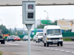 Fotoradary ponownie w rękach strażników? Dochody do podziału między Skarb Państwa i gminy