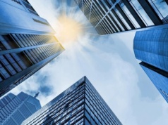 Jak obudzić inwestycje w Polsce? Rekomendacje biznesu