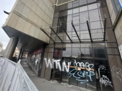 Oto nowy wrocławski "szkieletor". Arkady wyglądają jak po apokalipsie