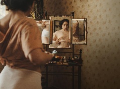 Kobiety na pośmiertnych fotografiach. „Wpatrując się w słońce” oddaje głos tym, które żyły jak duchy