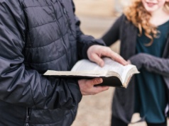 Uczeń-misjonarz to ten, który jest zakochany w tym, co głosi