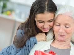 Dzień Babci 2026 już niedługo! Jaka jest jego historia? To cię zaskoczy