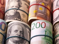 Kurs euro stabilny. Decyzja RPP może wzmocnić złotego