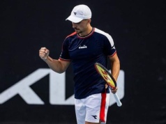 Tenis ziemny: Jan Zieliński i Luke Johnson awansowali do drugiej rundy turnieju w Adelajdzie!