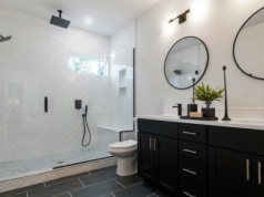 Remont łazienki w Piotrkowie Trybunalskim – jak zaplanować budżet i nie przepłacić za materiały?