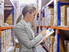 Koniec inwentaryzacji: Co zrobić z nadwyżkami magazynowymi? Ostatni dzwonek na odzyskanie kapitału