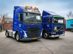 Nowe FH wydane u boku dawnego F10, w tych samych barwach, u tego samego dealera