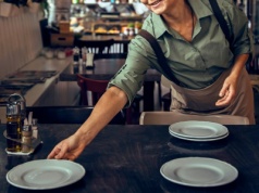 Taki napiwek to obelga dla kelnera. Padła kwota, można się zdziwić