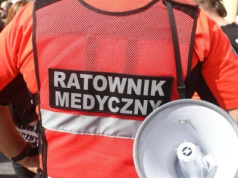 Samorząd wyznaczył składkę dla ratowników medycznych. Jej wysokość wywołała burzę