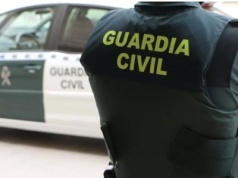 Próba kradzieży paliwa z kradzionego auta. Dwóch zatrzymanych