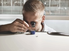 Nowy projekt Roleksa okazał się sukcesem. Droga do dominacji na rynku