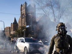 Eskalacja po protestach w Minneapolis. Agenci użyli radykalnych środków